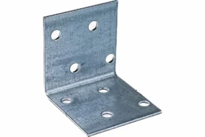 Крепежный уголок KUR 40×40×40 мм